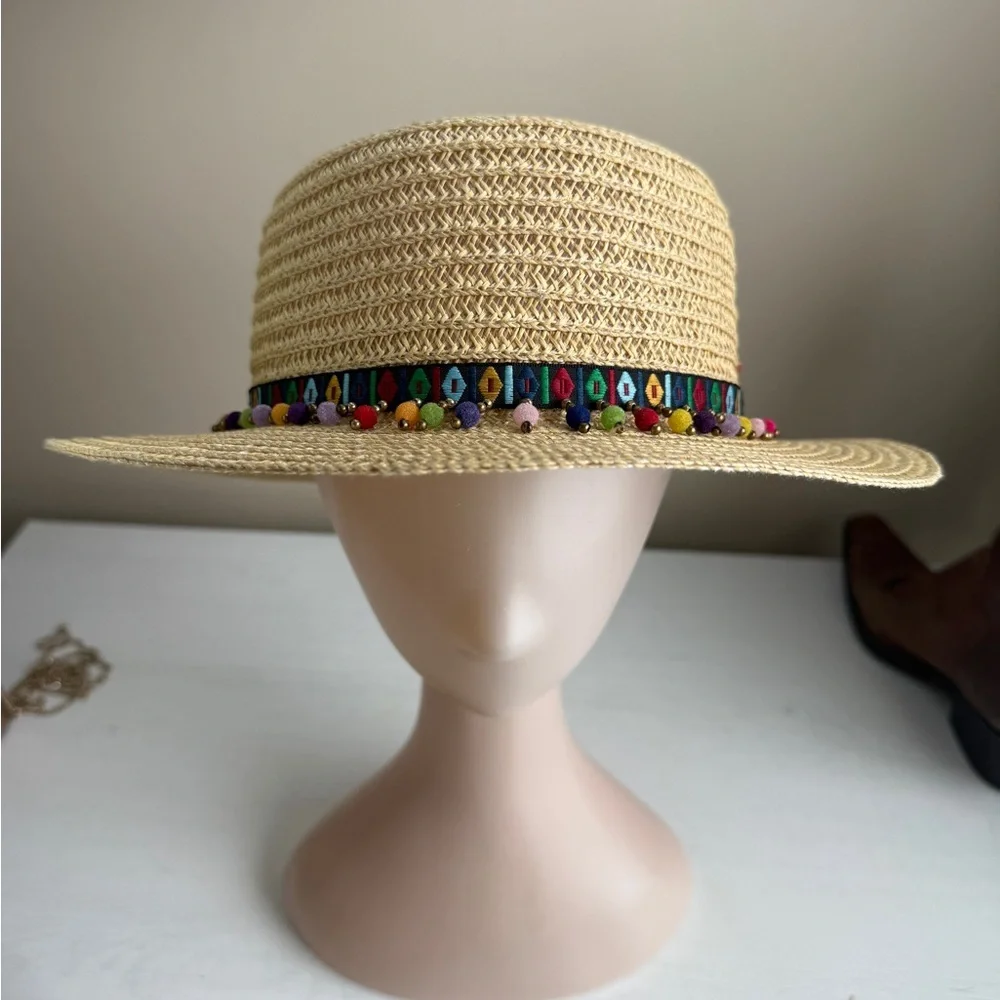 Steve Madden Colorful Pom-Pom Straw Hat beachy Shade Resort Vacation Pool